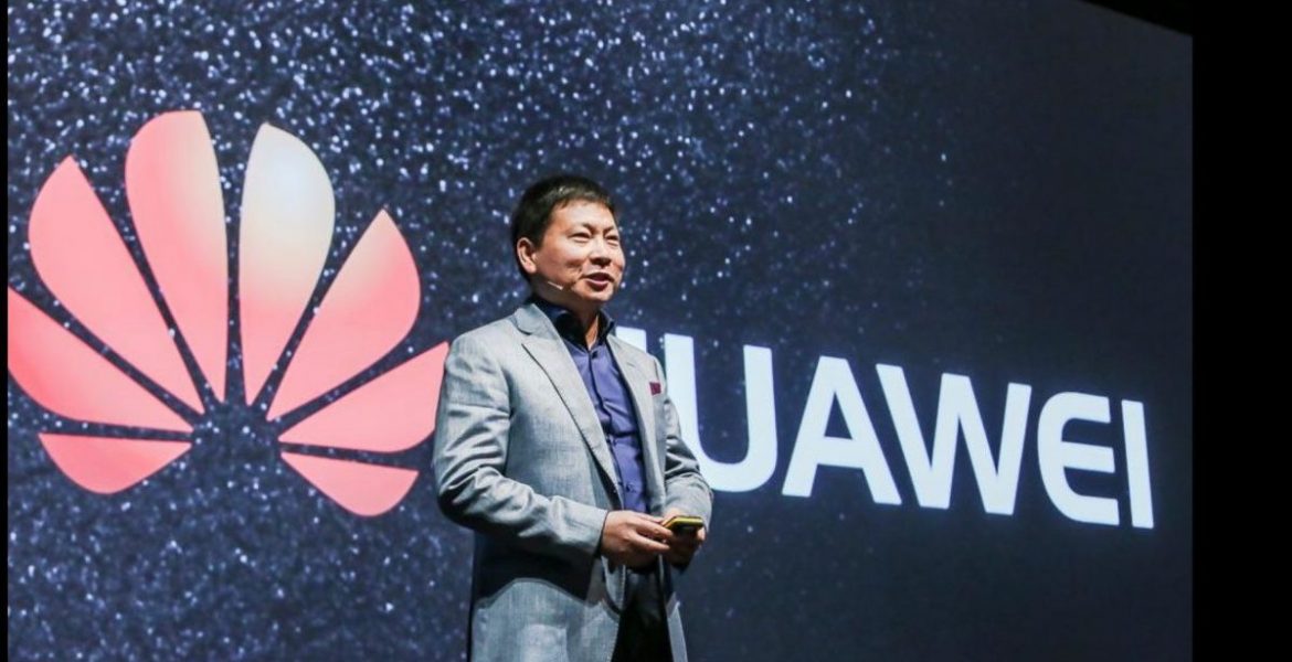 Huawei, arriva il primo smartphone pieghevole con processore 5G - MasterX