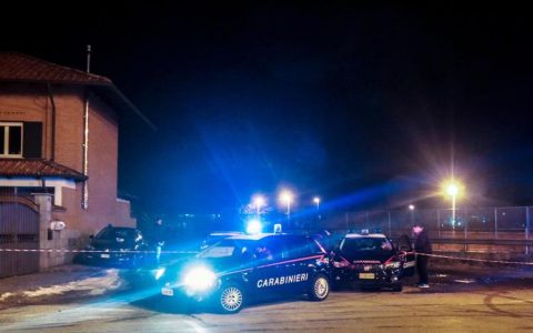 Pavia, ragazza si suicida con una pistola detenuta regolarmente in casa -MasterX