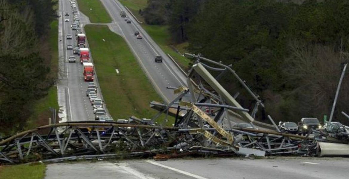 Tornado in Alabama: almeno 23 morti, tra cui due bambini - MasterX