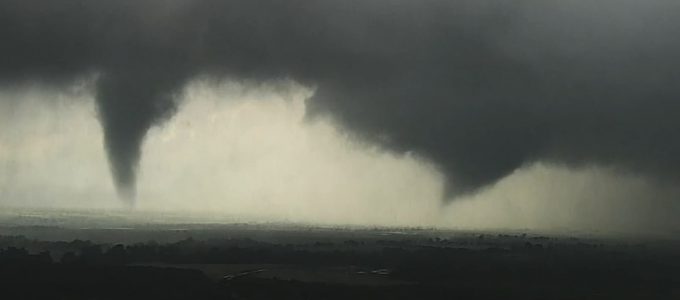 Tornado in Missouri 3 morti e territorio devastato