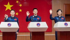 Astronauti_Cina