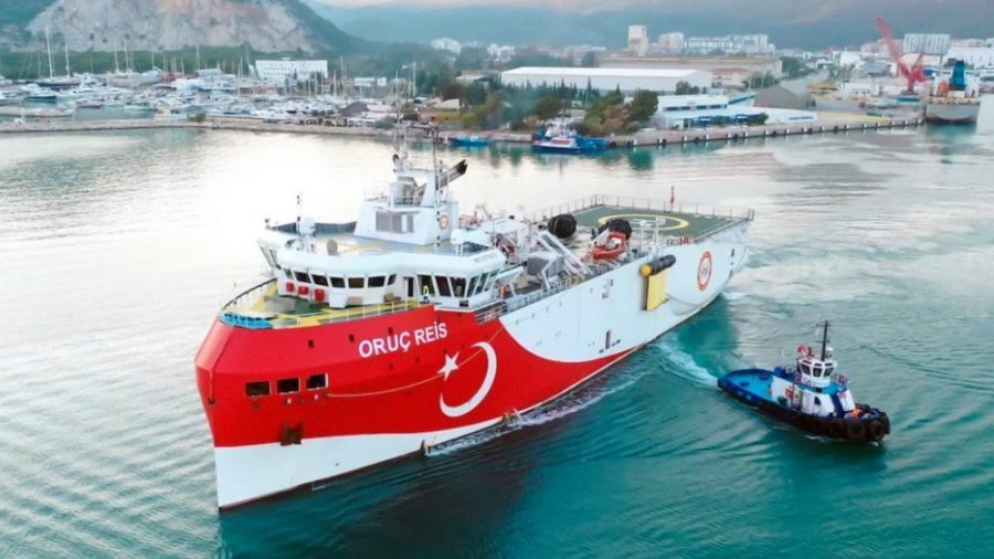 Alt La principale nave inviata dalla Turchia nelle Zone economiche esclusive greche