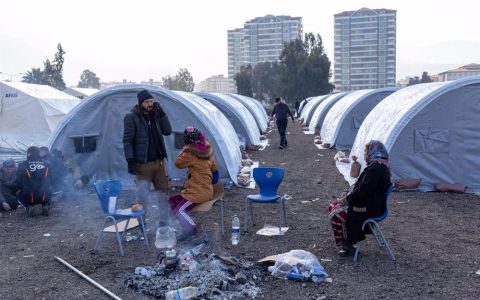 Una tendopoli allestita in Turchia dopo il terremoto