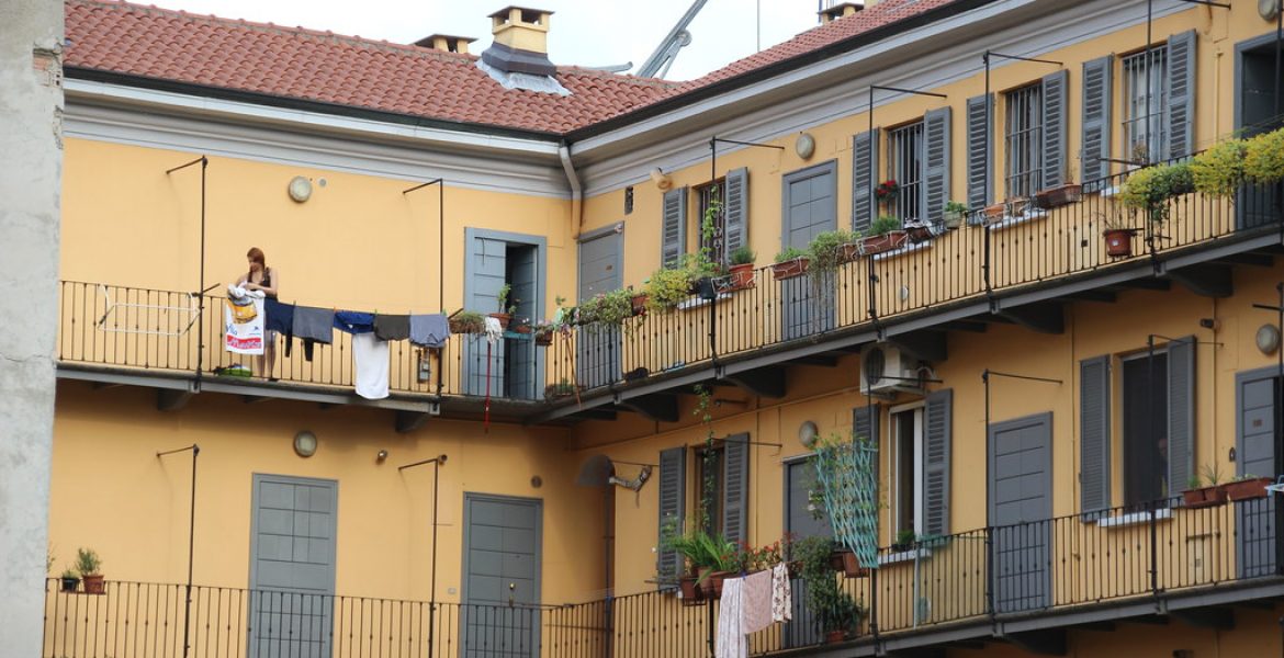 Case di ringhiera nel quartiere Isola di Milano