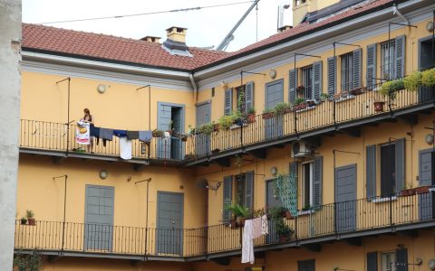 Case di ringhiera nel quartiere Isola di Milano