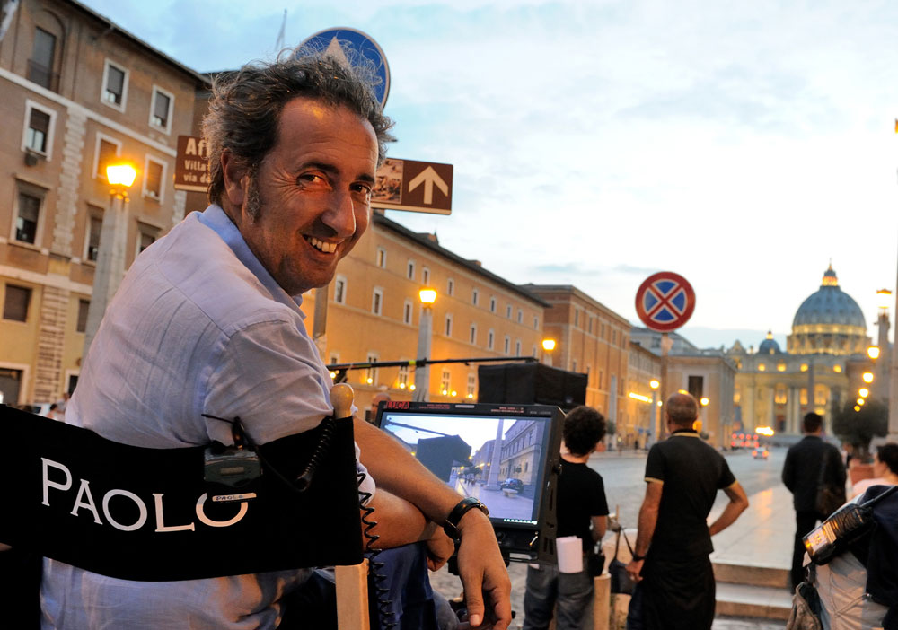 Alt Paolo Sorrentino durante le riprese di The Young Pope