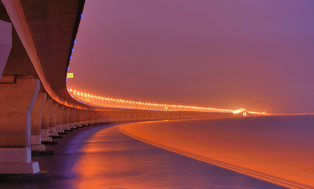 Il Ponte di Donghai, letteralmente 'del mar Cinese Orientale', è stato completato nel 2005