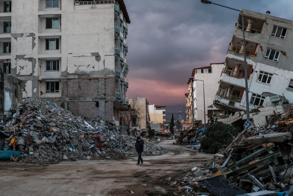 Una fotografia del terremoto che il 6 febbraio ha colpito Turchia e Siria