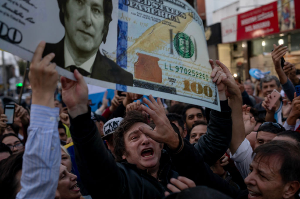milei-argentina-dollaro
