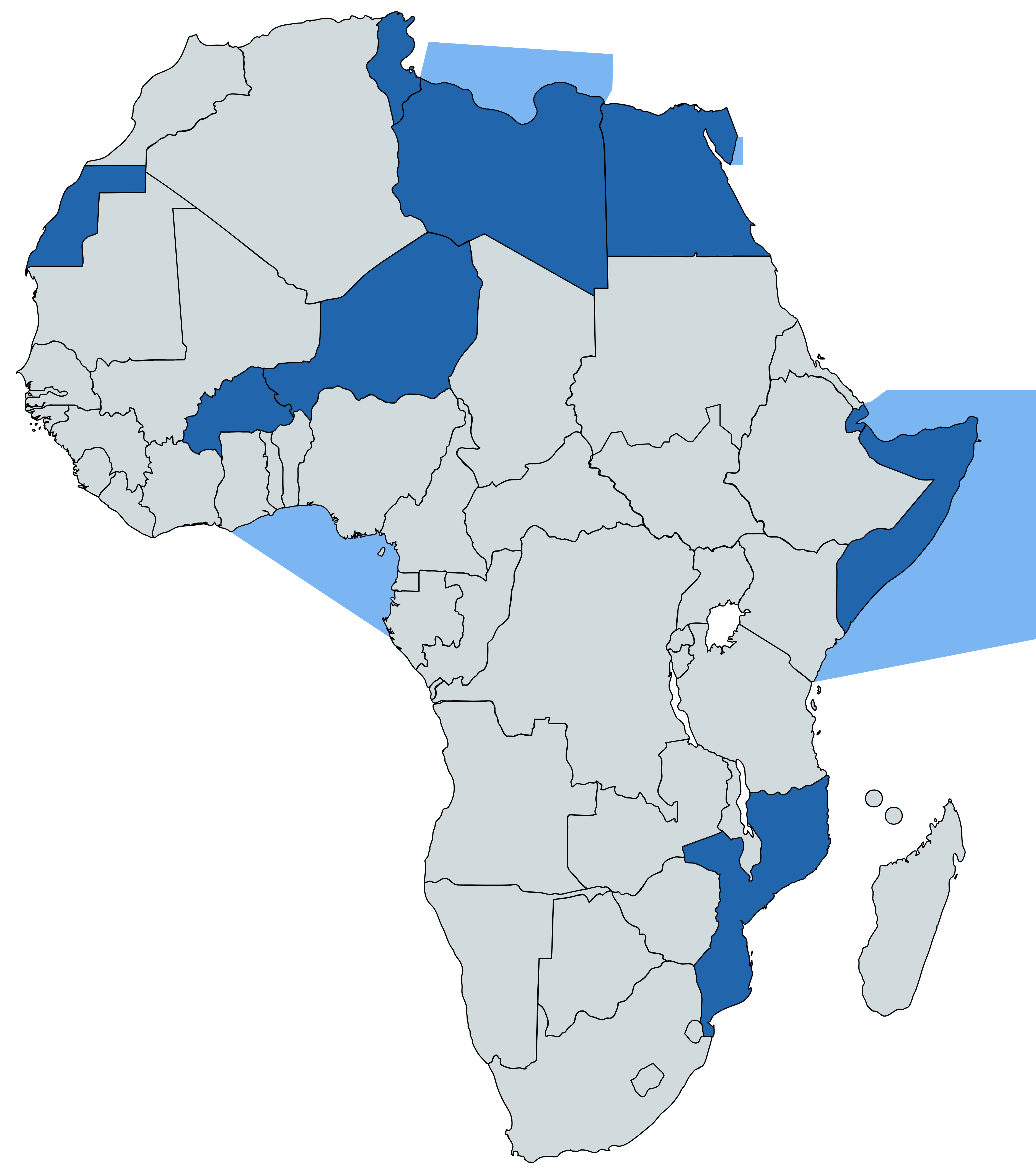 In blu i Paesi africani dove l'Italia è impegnata in operazioni militari (non solo con la presenza sul terreno). In colore più chiaro le aree di operazioni navali.