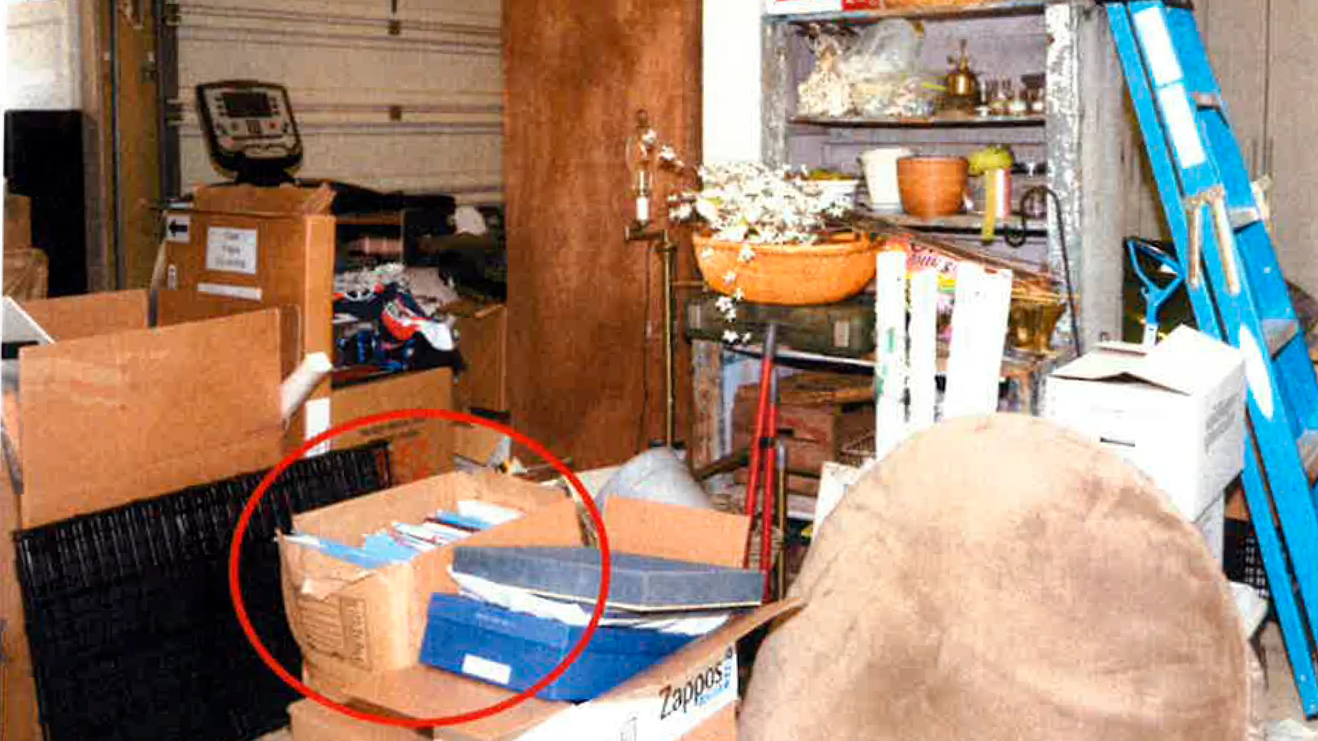 Alcuni documenti segreti sull’Afghanistan conservati nel garage di Joe Biden in Delaware. Fonte: Department of Justice