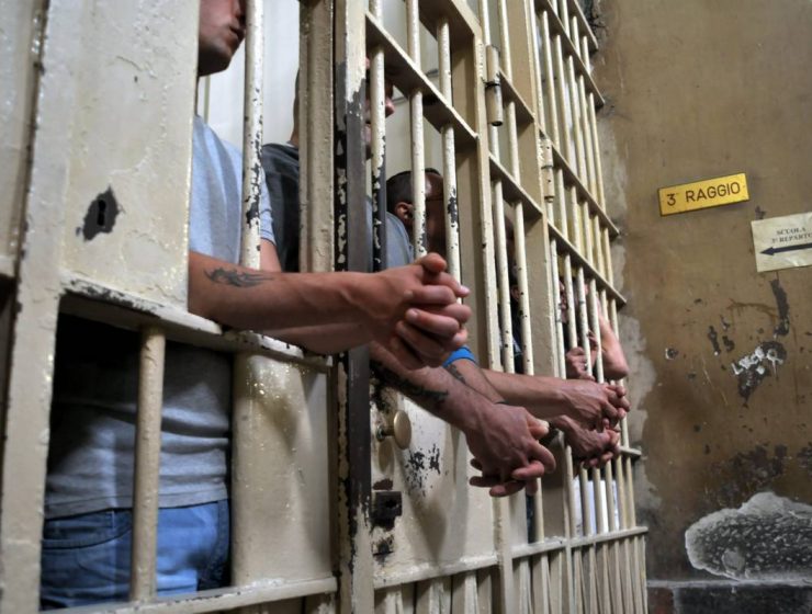 Detenuti in un carcere