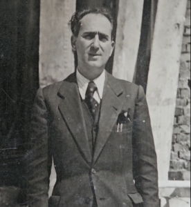 Umberto Panconi a Mentone nel 1941, impegnato sui cantieri della ricostruzione cittadina.