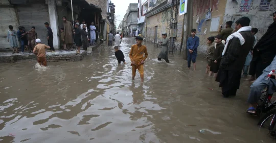 pakistan afghanistan piogge