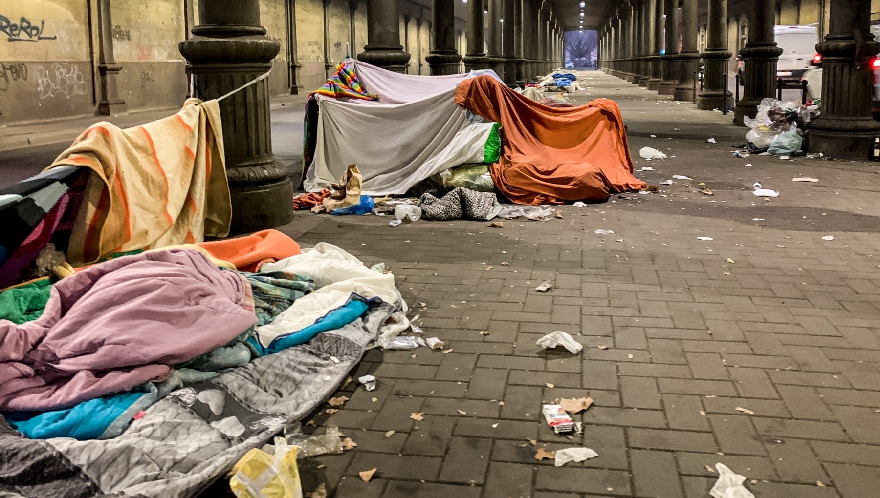 clochard_Milano_povertà
