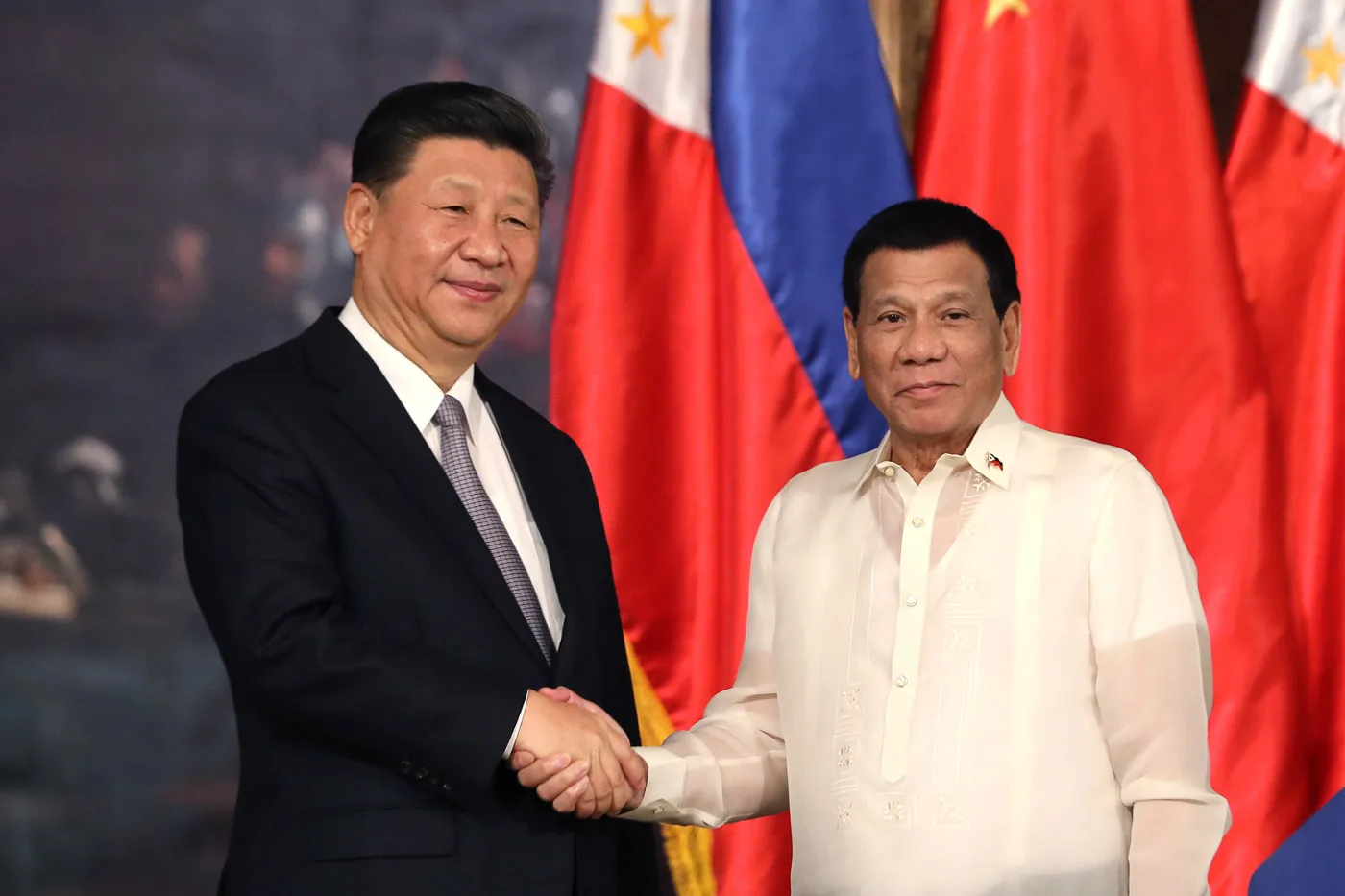 I presidenti di Cina e Filippine Xi Jinping e Rodrigo Duterte