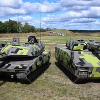 Il carro KF-51 Panther e il veicolo da combattimento per la fanteria KF-41 Lynx di Rheinmetall potrebbero equipaggiare l'Esercito Italiano ed essere co-prodotti da Leonardo.