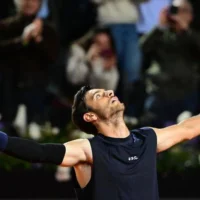 Lorenzo Musetti batte Sasha Zverev agli Internazionali d'Italia e conquista la semifinale