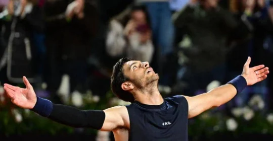Lorenzo Musetti batte Sasha Zverev agli Internazionali d'Italia e conquista la semifinale