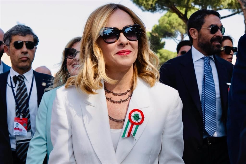 Giorgia Meloni ha dichiarato che andrà al seggio dei referendum dell’8 e del 9 giugno, ma non ritirerà la scheda per votar