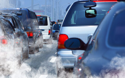 Il divieto di circolazione degli Euro 5 diesel in Lombardia, Veneto, Piemonte ed Emilia-Romagna entrerà in vigore con un anno di ritardo