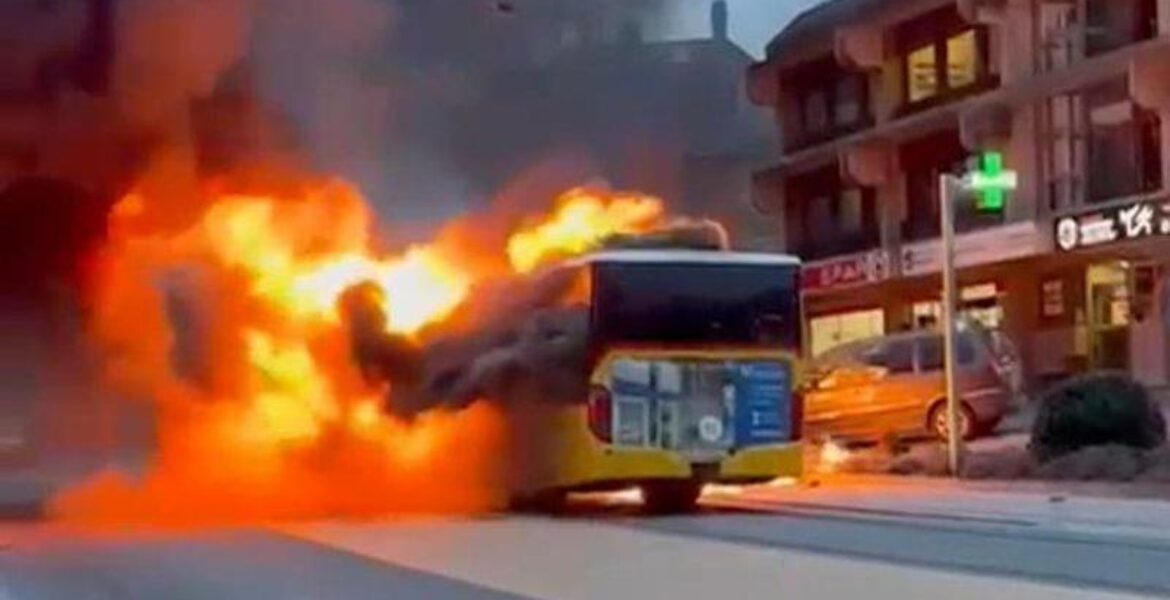 incendio_bus_svizzera