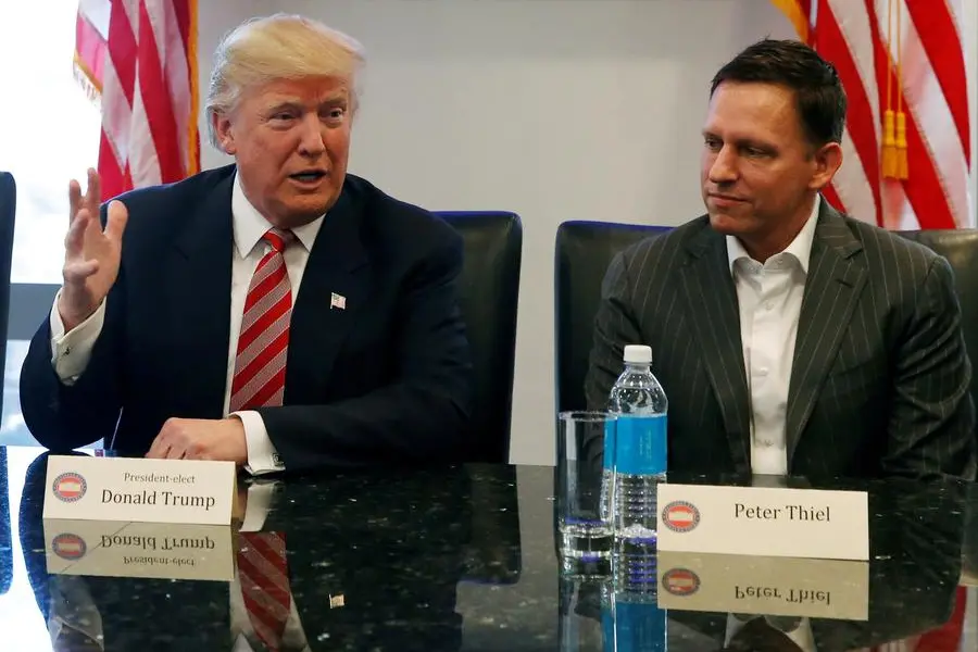 Peter Thiel a fianco del presidente Donald Trump