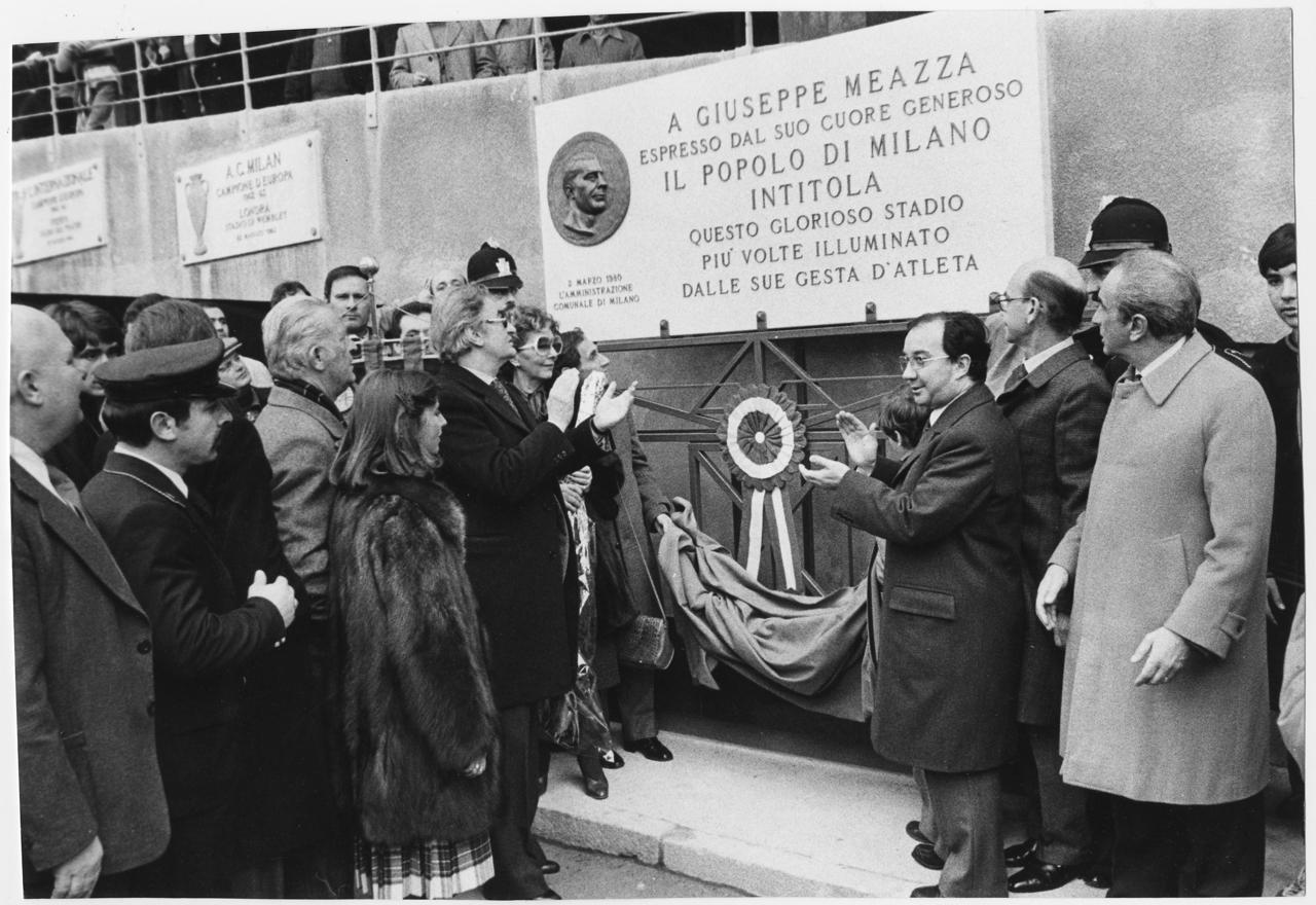 'intitolazione di San Siro a Giuseppe Meazza
