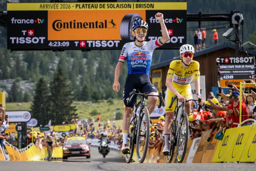 Remco Evenepoel e Tadej Pogacar al Tour de France 2026